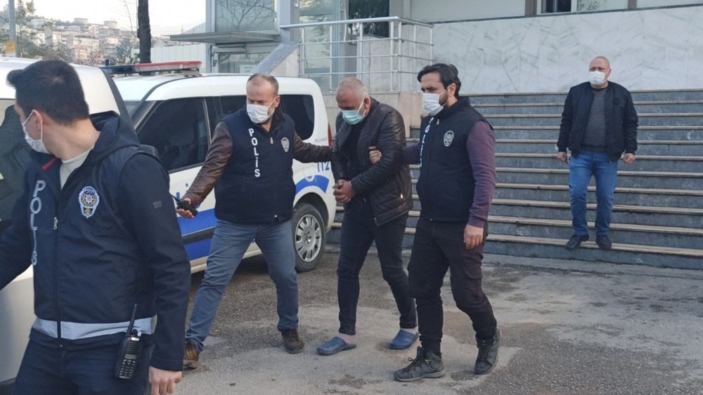 4 Kişinin Ölümüne Sebep Olan Tır Sürücüsü Adliyeye Sevk Edildi