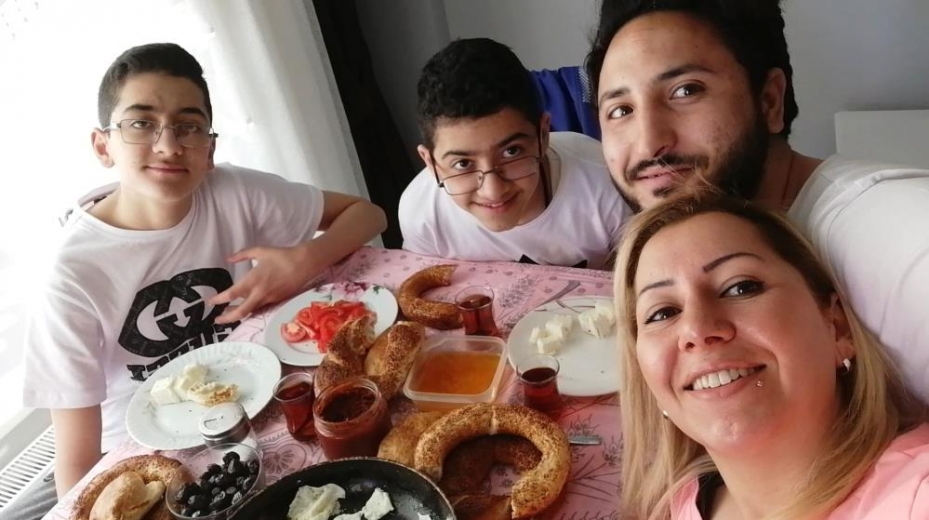 4 Oğlundan Aylardır Haber Alamayan Annenin Feryadı