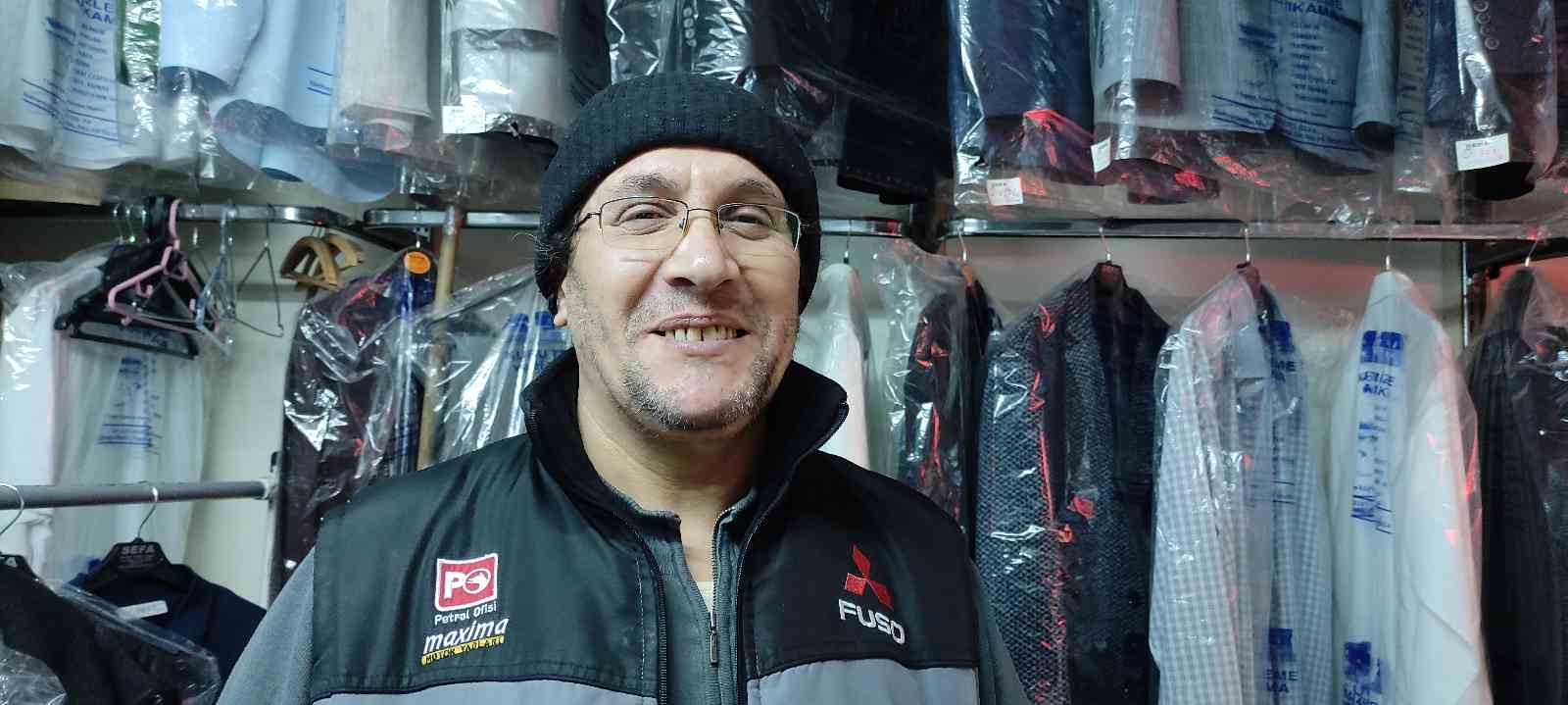 40 Yılda Ceket Ve Montların Cebinde 400 Bin Liralık Para Ve Altın Buldu