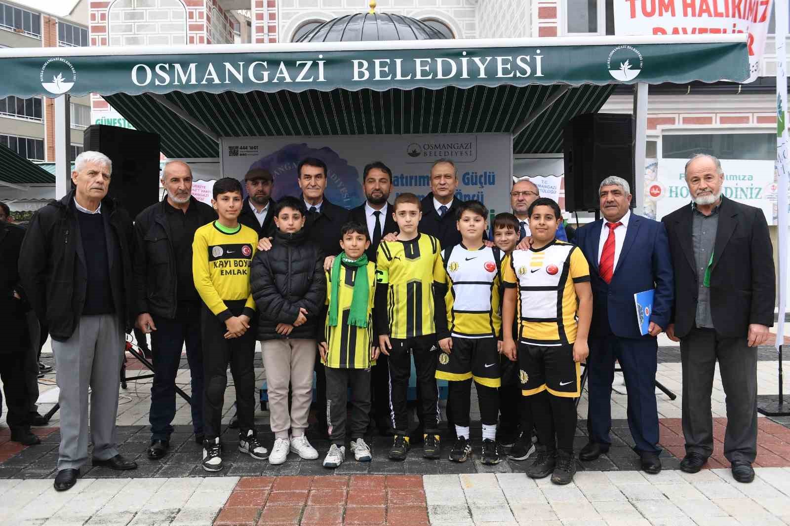 6 Bin 500 Metrekare Alan Mahallenin Buluşma Noktası Haline Geldi