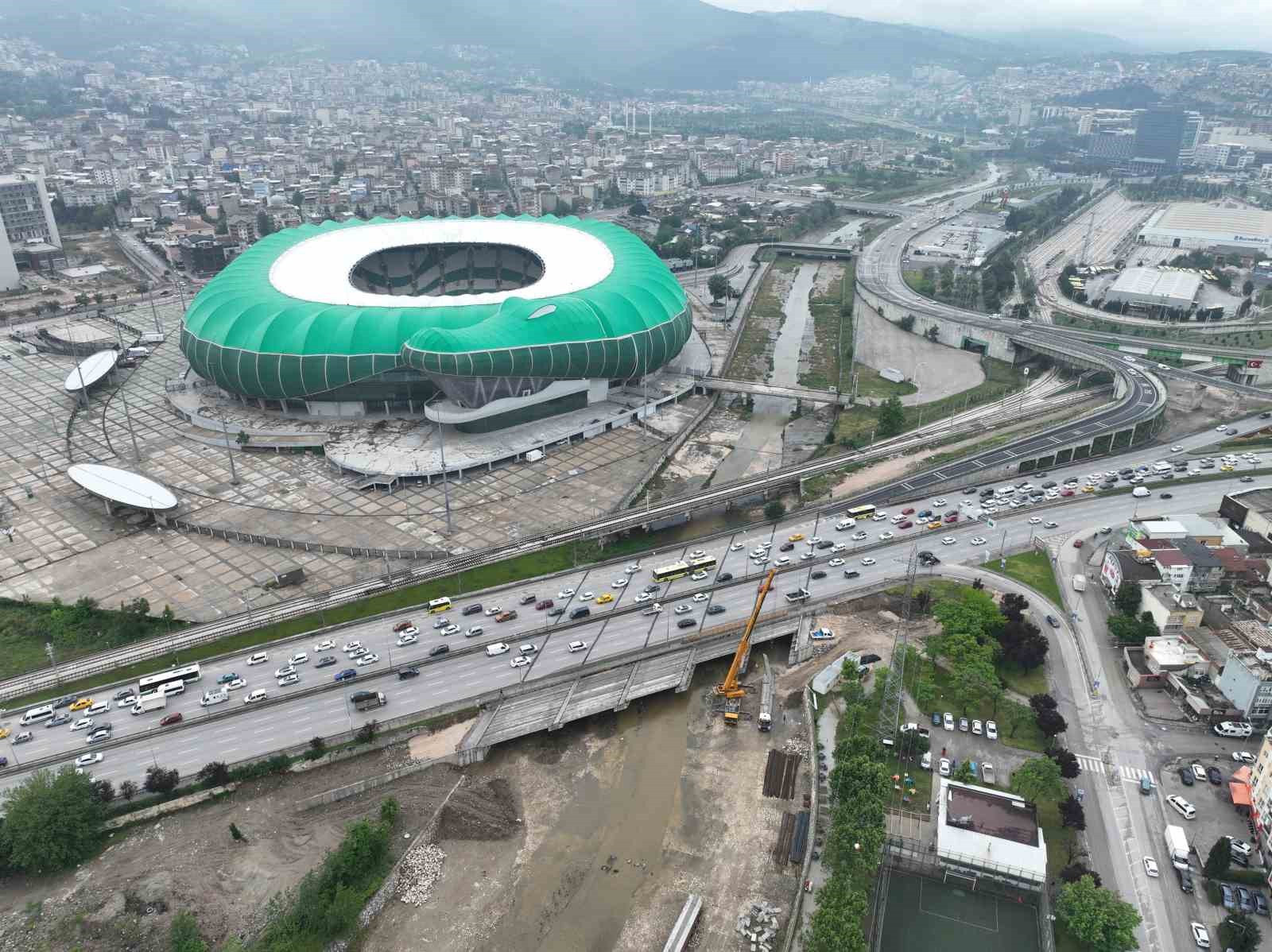 Acemlere Bir Köprü Daha