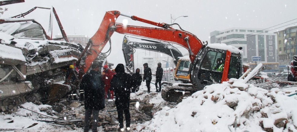 AFAD:Can kaybı 20 bin 665, yaralı sayısı 80 bin 88