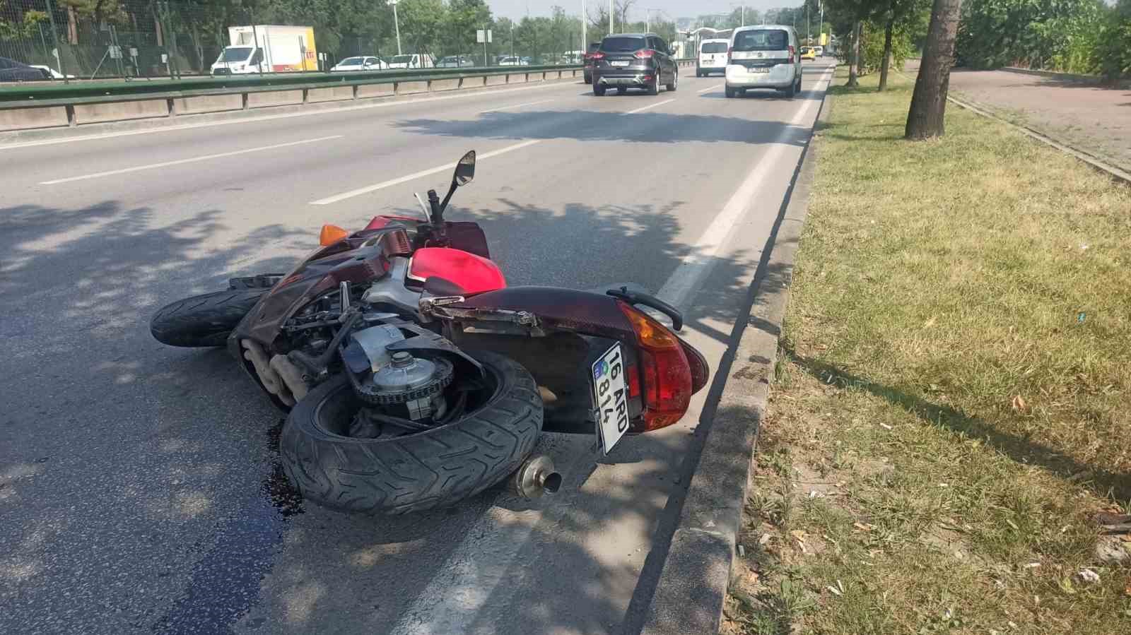 Ağaca Çarpan Motosiklet Sürücüsü Hayatını Kaybetti