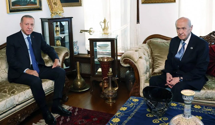 AK Parti ve MHP'den 'koçbaşı' kararı!
