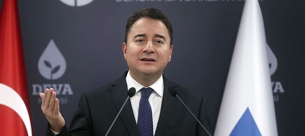 Ali Babacan YPG/PYD'ye 'terör örgütüdür' diyemedi!