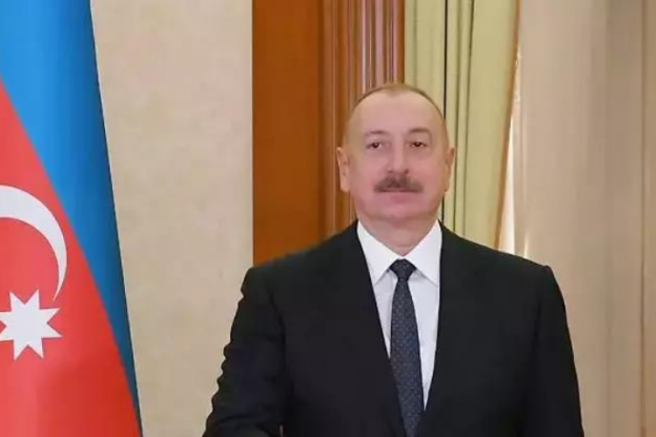 Aliyev yemin ederek görevine başladı