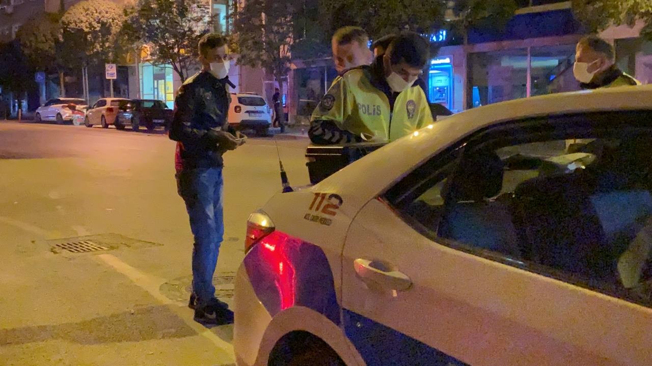 Alkollü Ve Ehliyetsiz Yakalandı, Karantinayı Da Deldiği Ortaya Çıktı