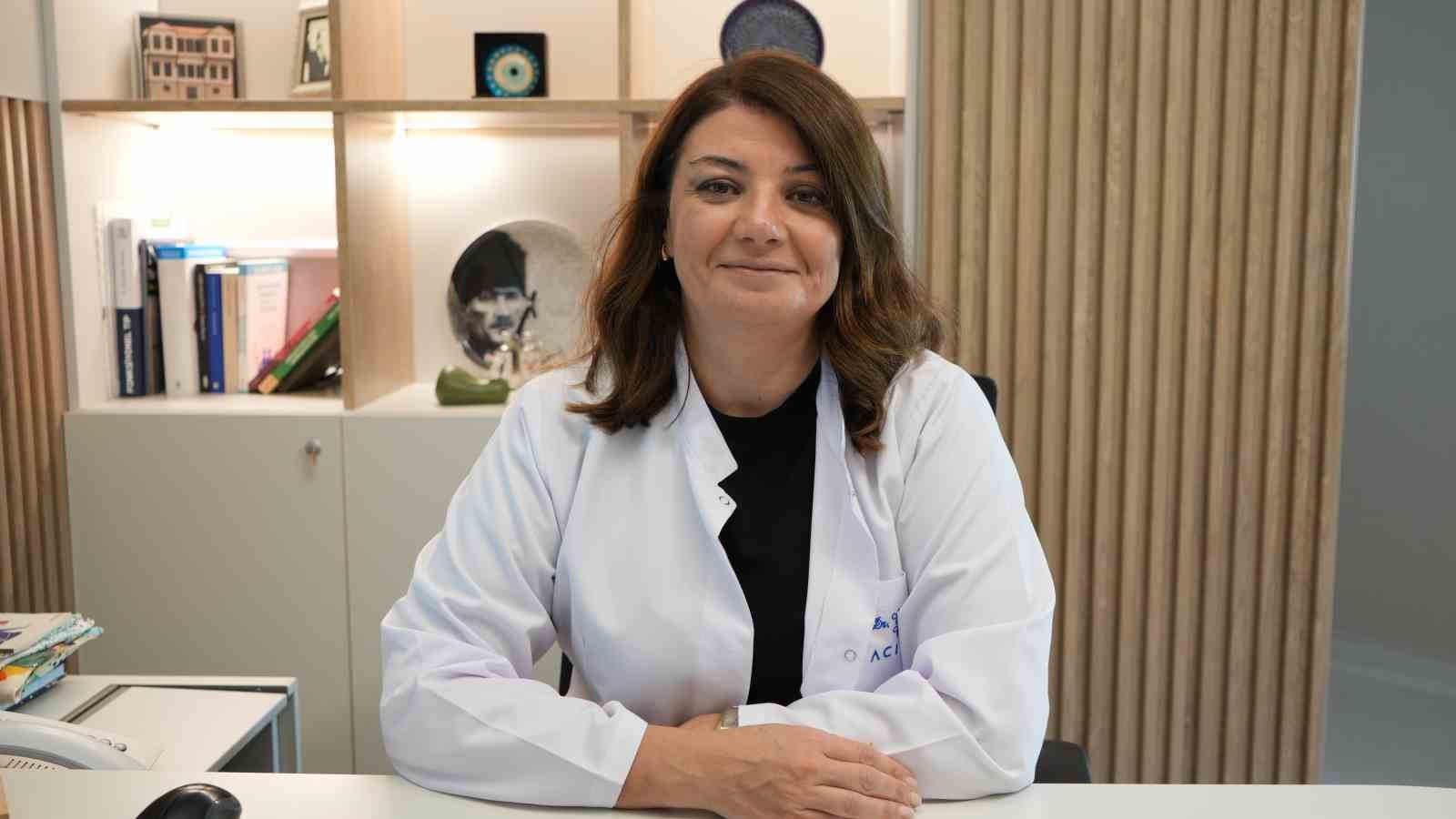 Alzaymır Basit Unutkanlıklarla Başlıyor