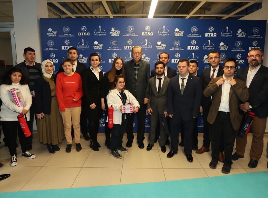 Artı Bir Üniversite Modeline En Nitelikli Uygulama Ödülü