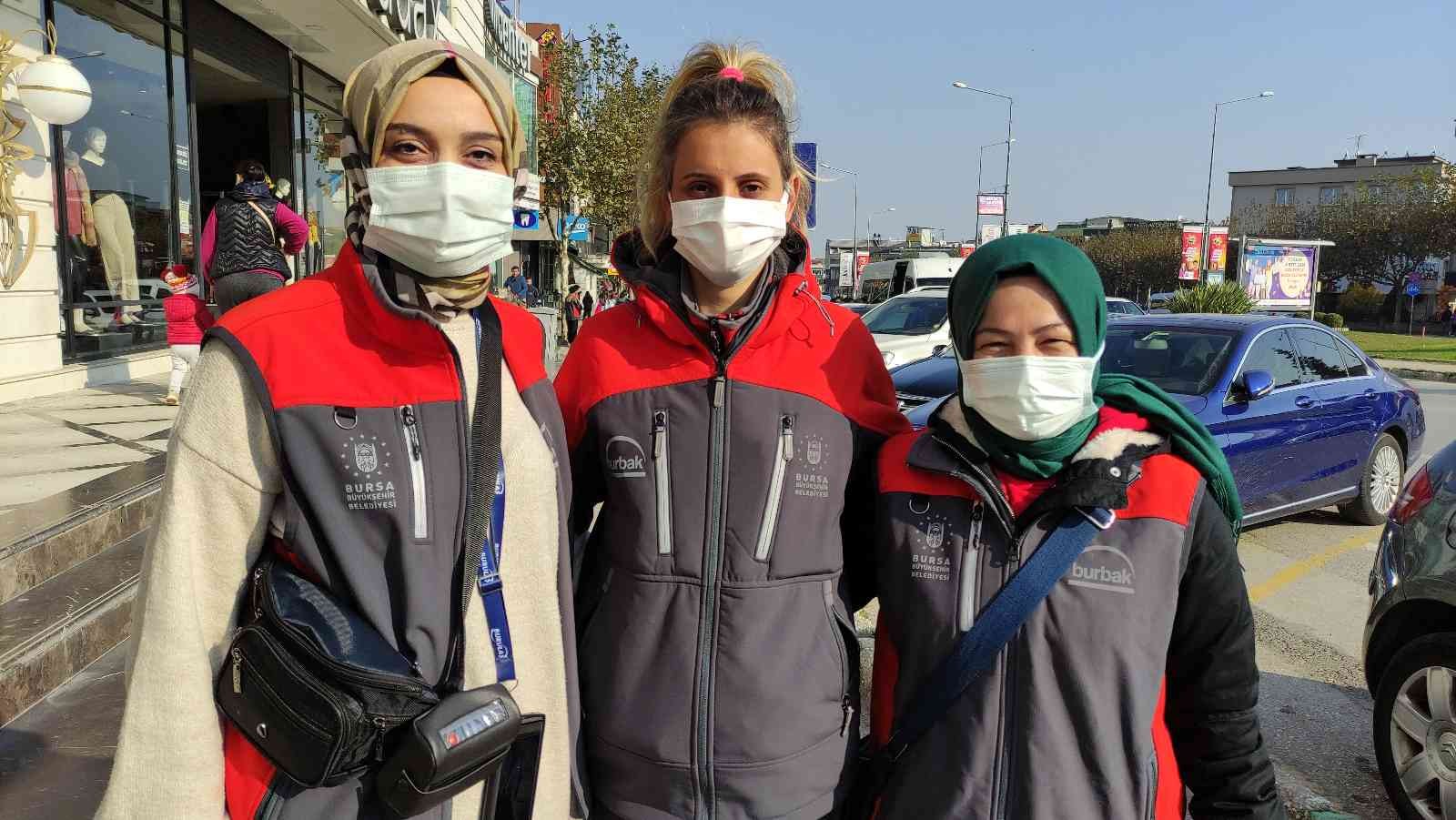 Artık Sokaklarda Otoparklar Kadınlara Emanet