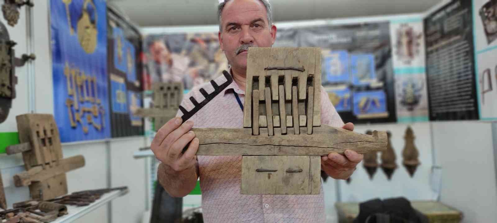 Asırlık Kilitlerin Aynısını Yaptı, Her Biri Servet Değerinde