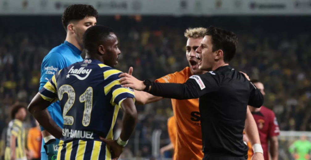 Aslan Kadıköy'de kükredi!