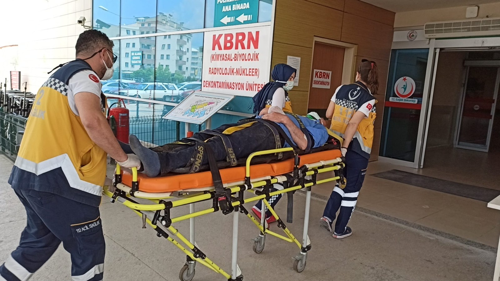 Asma Ağacından Düşen Çiftçi Yaralandı