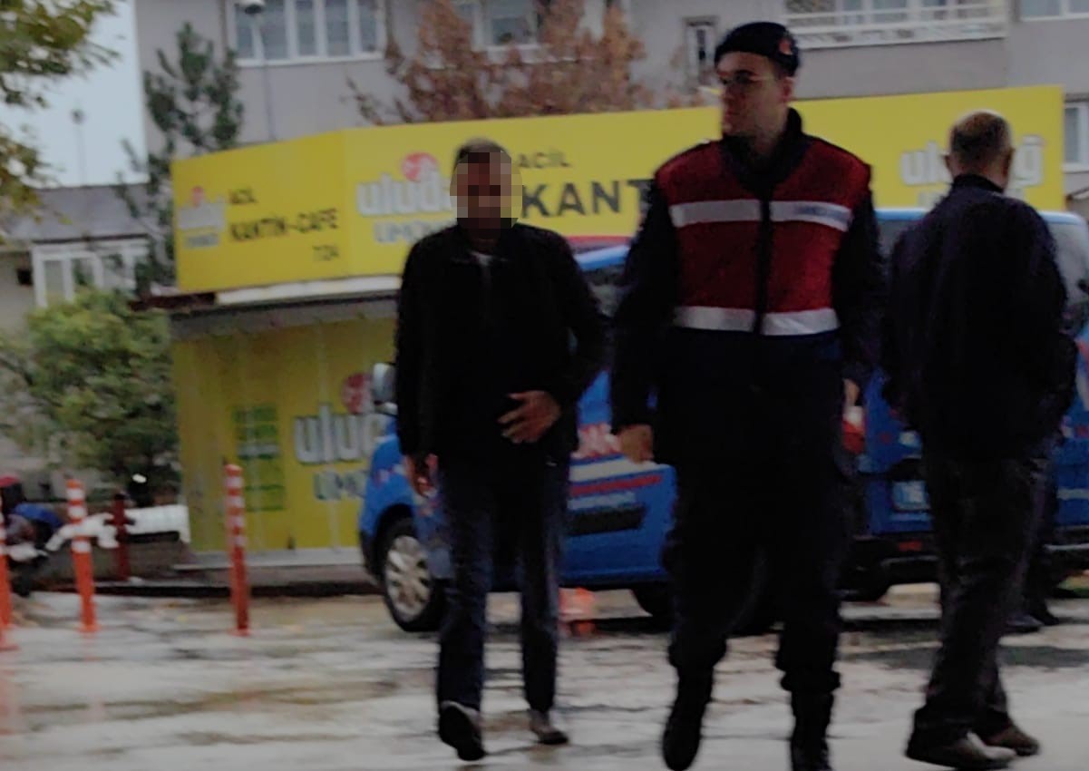 Atatürke Hakaret Ettiği İddia Edilen Şahıs Tutuklandı
