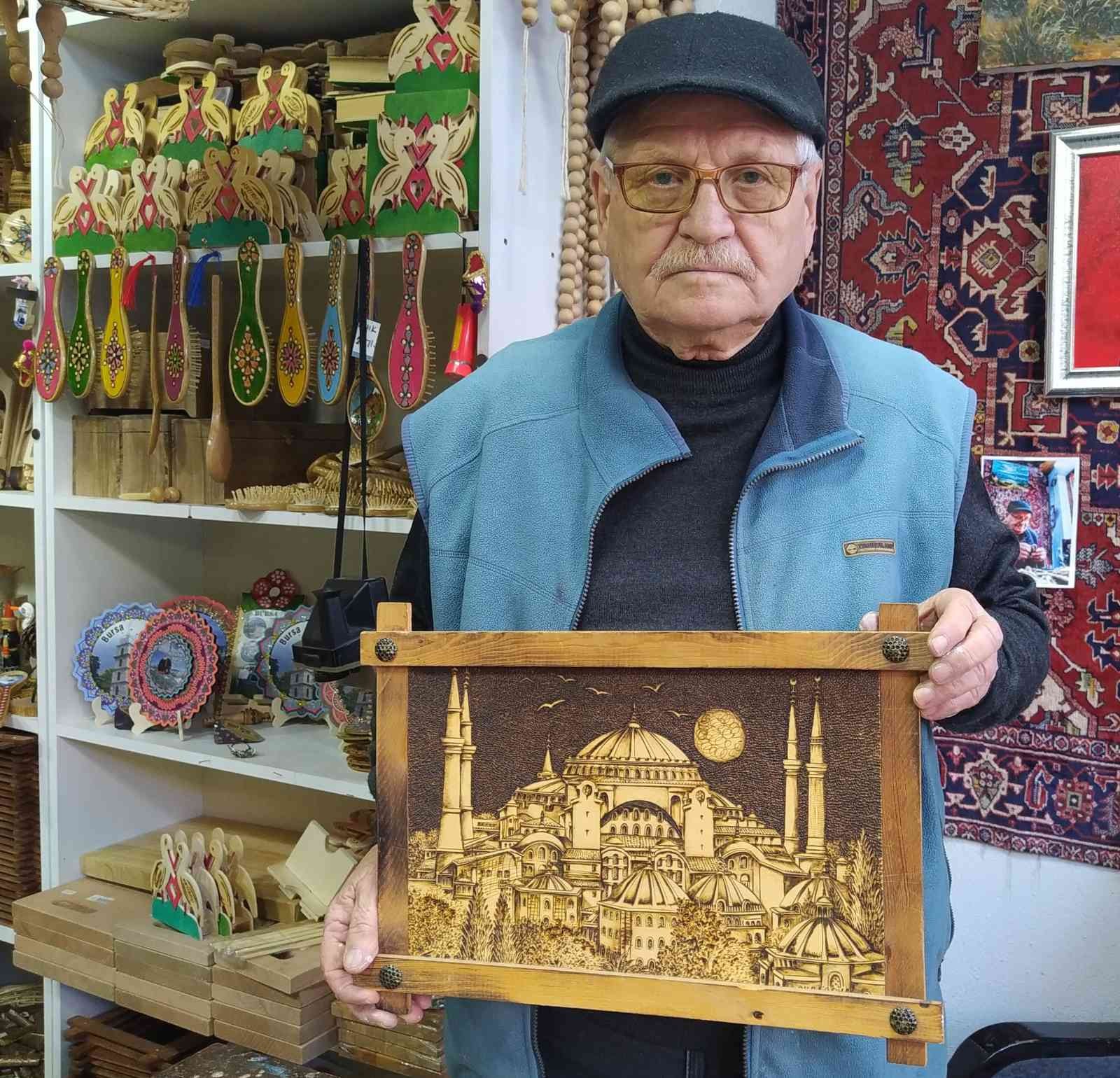 Ayasofya'yı Sanata Dönüştürdü