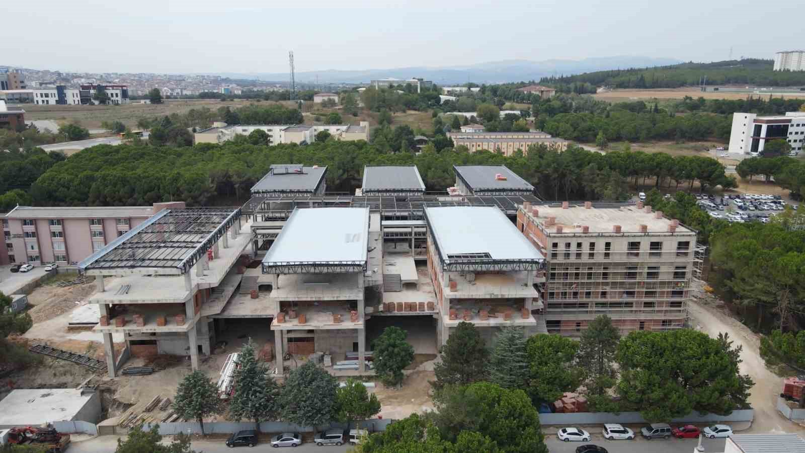 Aynı Anda 2500 Üniversiteli Burada Ders Görecek