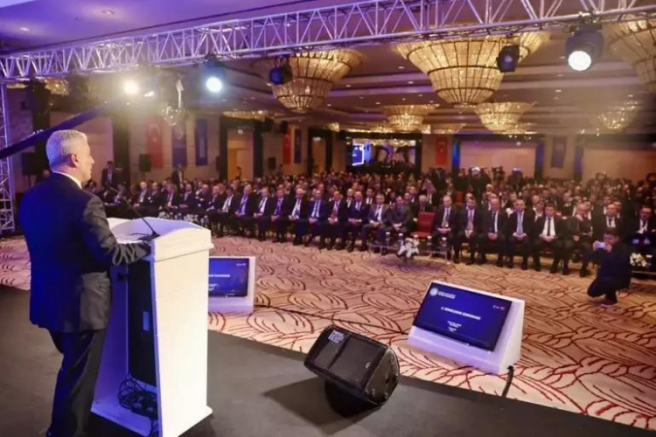 Bakan Bolat: İhracatımızı 200 milyar dolar olacak