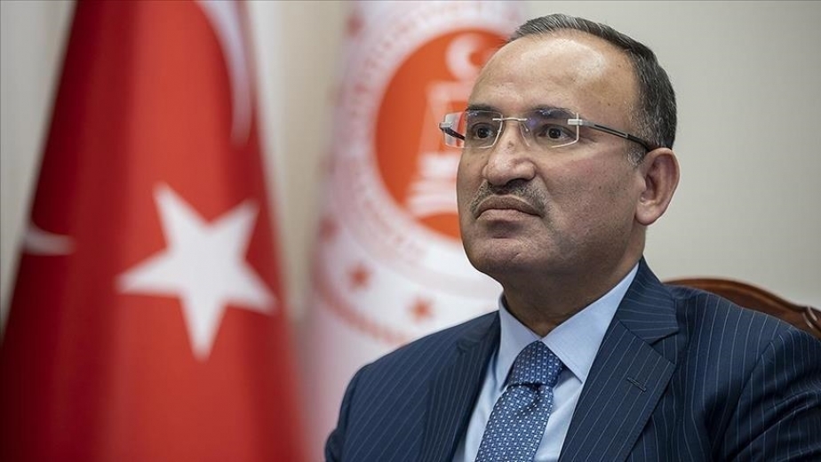 Bakan Bozdağ: Anayasa'nın 24. maddesi değişecek!