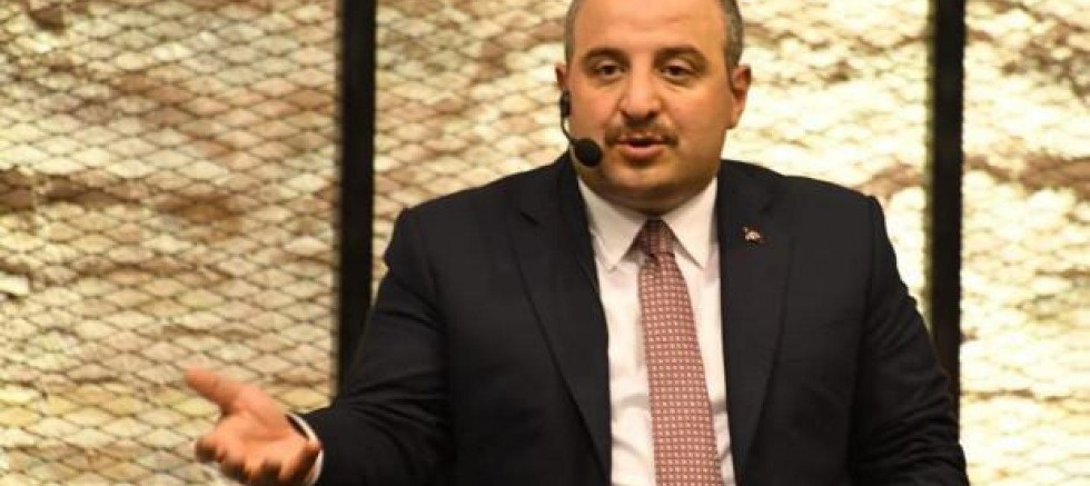 Bakan'dan sert tepki: Klozeti bırakın gazetecilik yapın