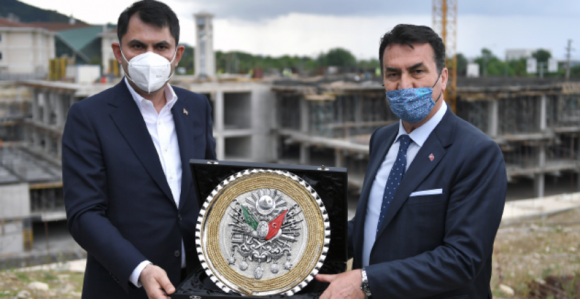 Bakan Kurum: “Osmangazi Meydanı önemsediğimiz bir proje”