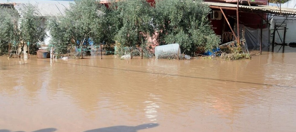 Bakan Soylu: Antalya'da 100 konut hasar gördü
