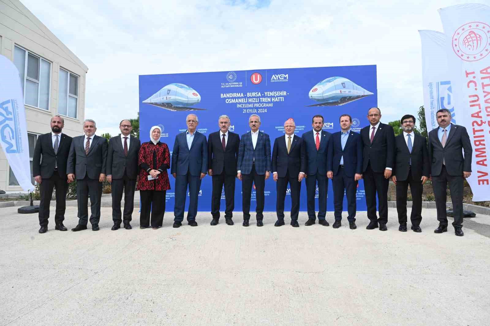 Bakan Uraloğlu: Proje Bittiği Zaman Bursadan Ankaraya 2 Saat 15 Dakikada Seyahat Edeceğiz