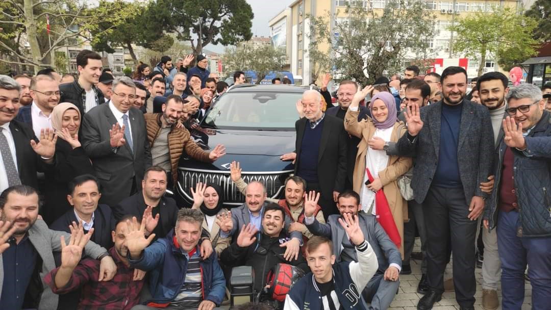 Bakan Varanka Toggun Başkenti Gemlikte Sevgi Seli
