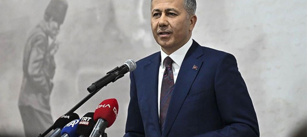 Bakan Yerlikaya: Asrın felaketi asrın dayanışması