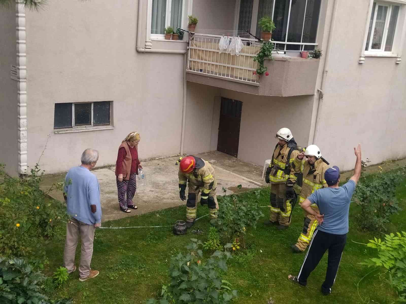Balkonda Patlayan Tüp Paniğe Neden Oldu