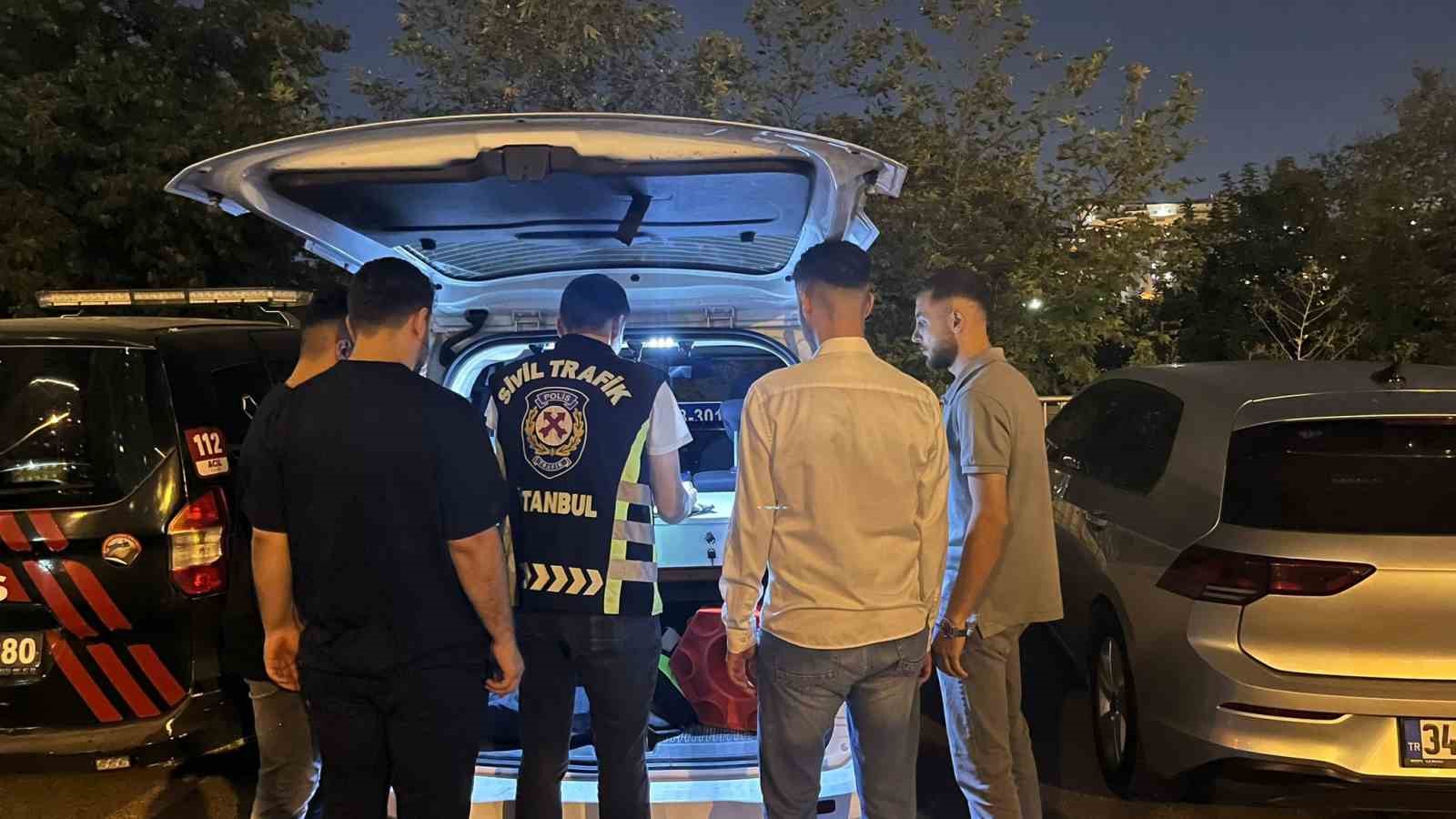 Başakşehirde Uzun Namlulu Silahla Havaya Ateş Açan Düğün Magandaları Kamerada