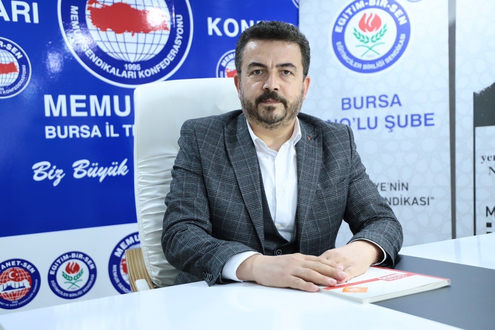 Başkan Acar: Salgın Bitecek Meydanlar Yine Şenlenecek