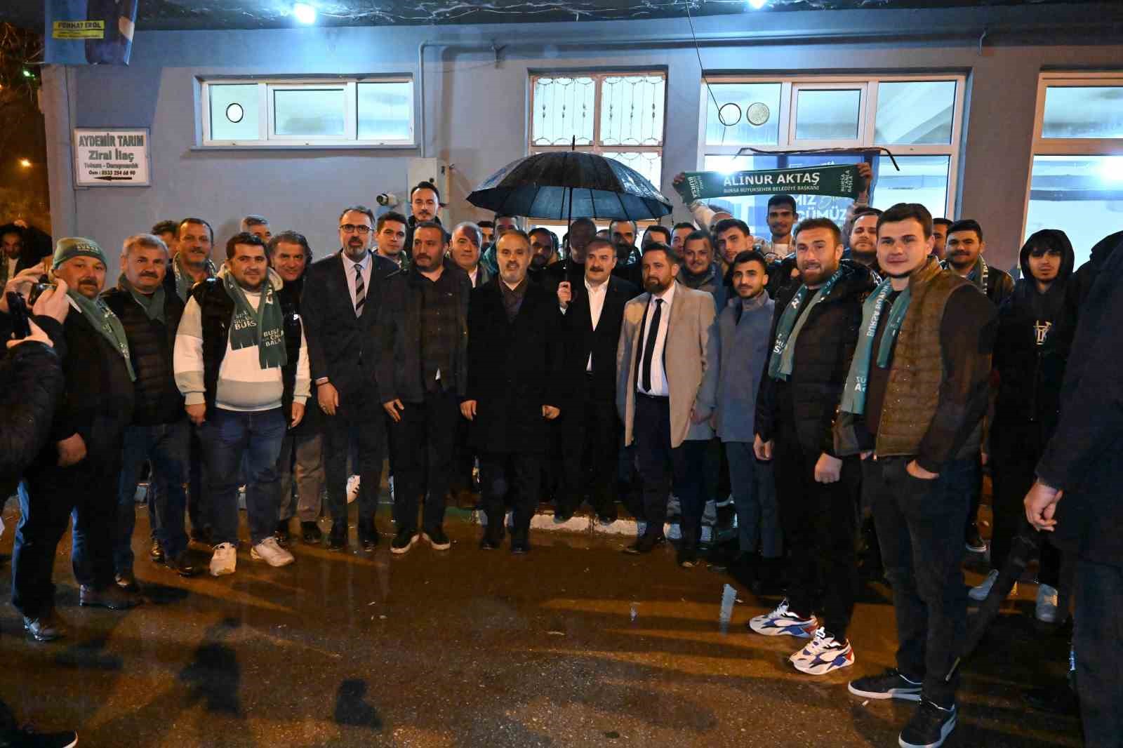 Başkan Aktaşa Soğanlı Da Alkış Ritmi