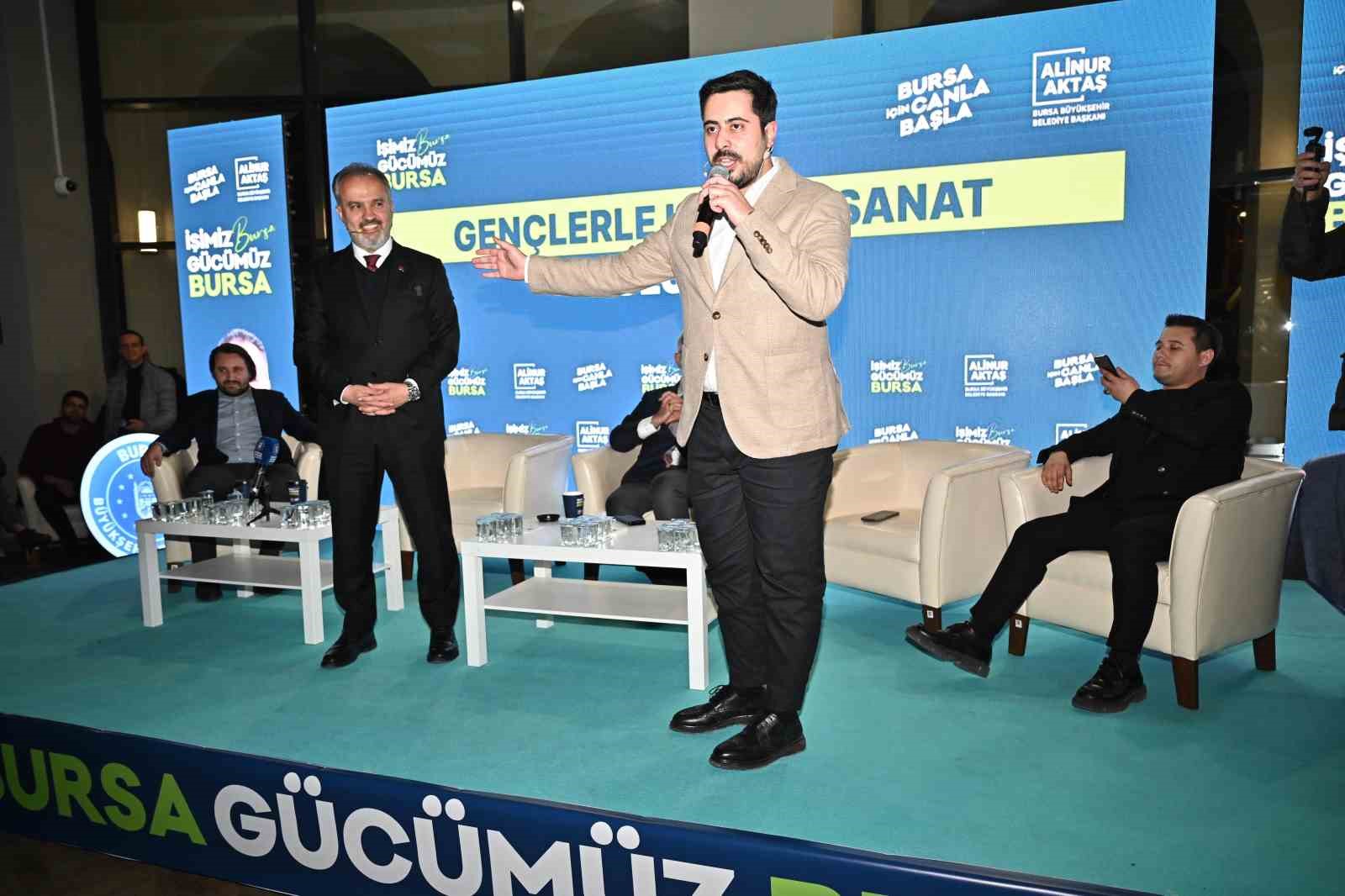 Başkan Aktaştan Gençlerle Sazlı Sözlü Muhabbet