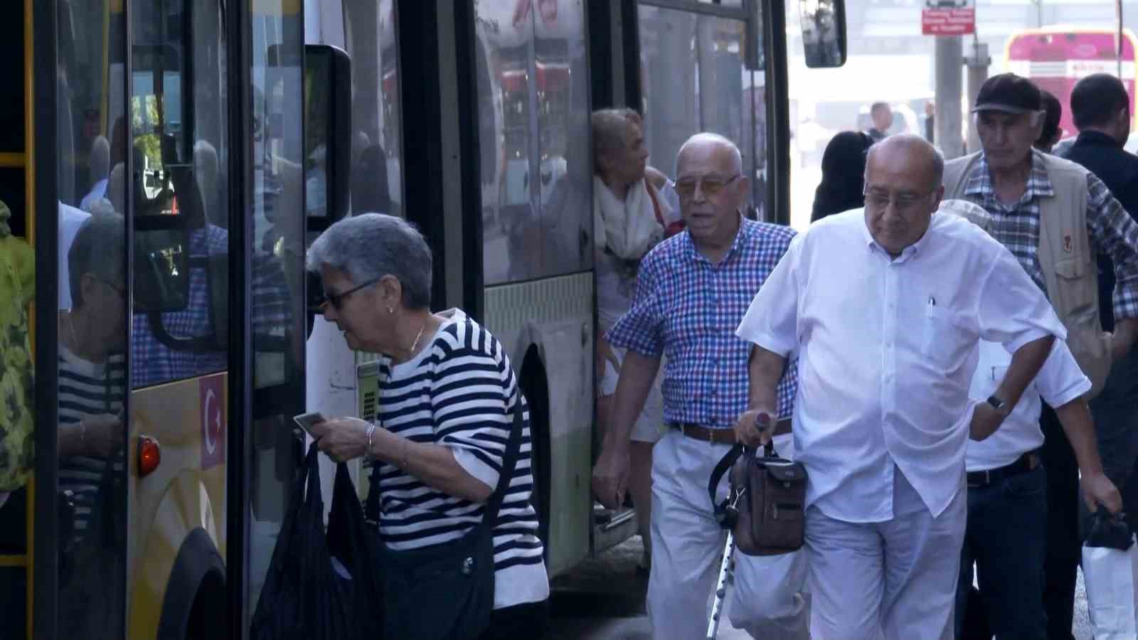 Başkan Aktaştan Ücretsiz Ulaşım Açıklaması
