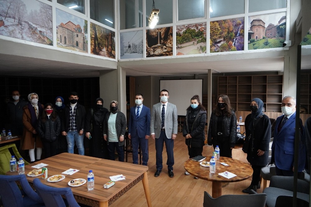 Başkan Tanır: ‘Dokunmadık Gönül, Çalınmadık Kapı Bırakmayacağız