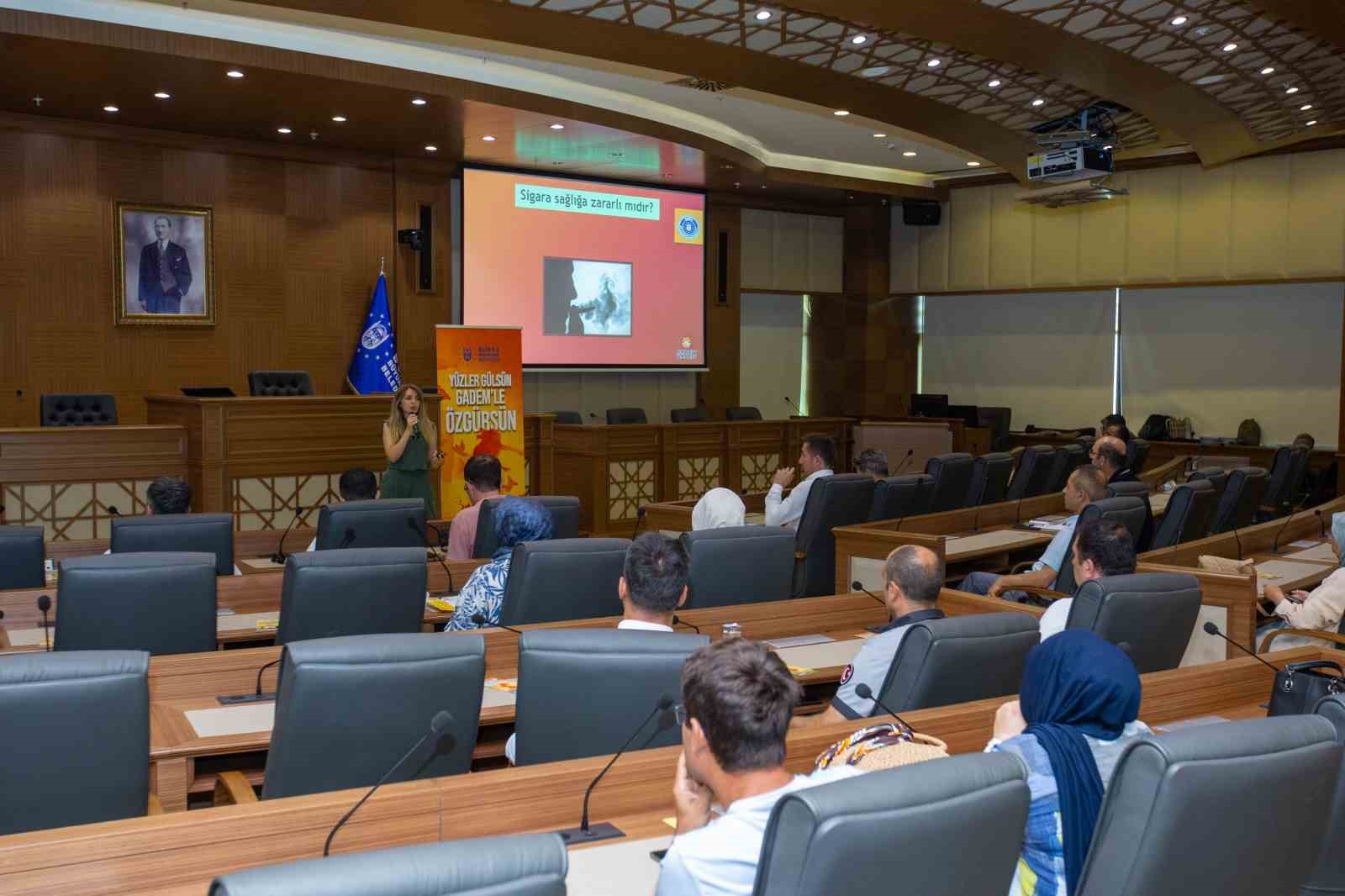Belediye Personeline ‘Bağımlılıkla Mücadele Eğitimi