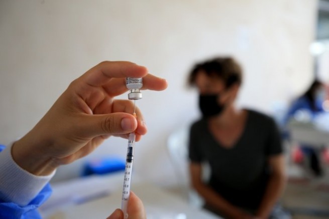 Birinci Doz Aşı Uygulanan Kişi Sayısı 30 Milyonu Geçti