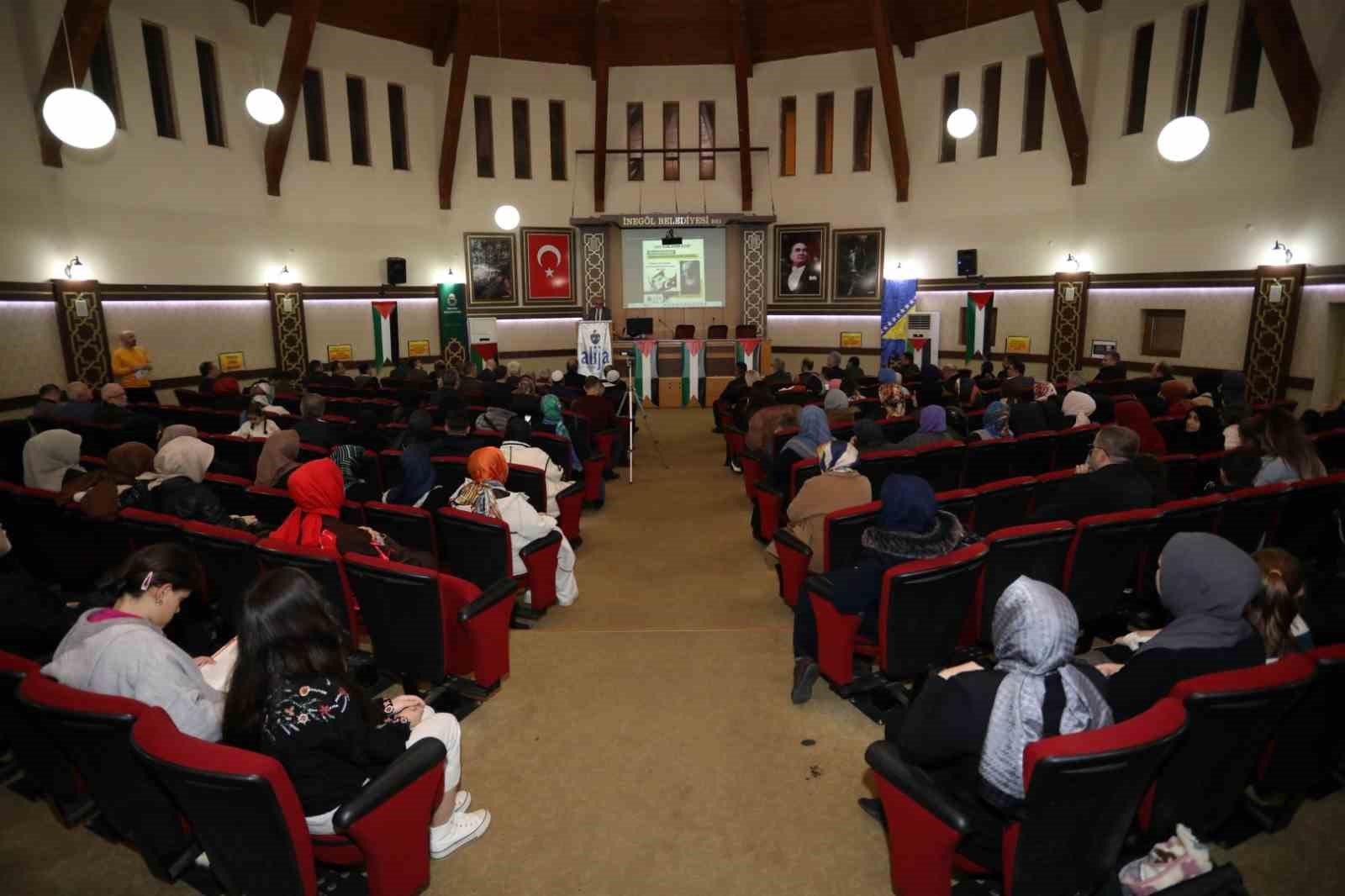 “Bosnadan Filistine, İnsanlık Yeni Bir Dönüşümün Şafağında” Söyleşisi İnegölde Yapıldı