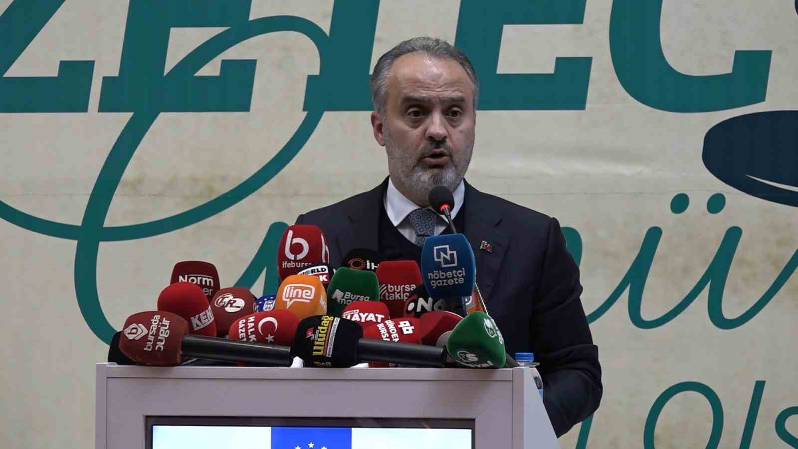 Bursa Büyükşehirde Bütçenin Yarısı Yatırımlara Gidiyor