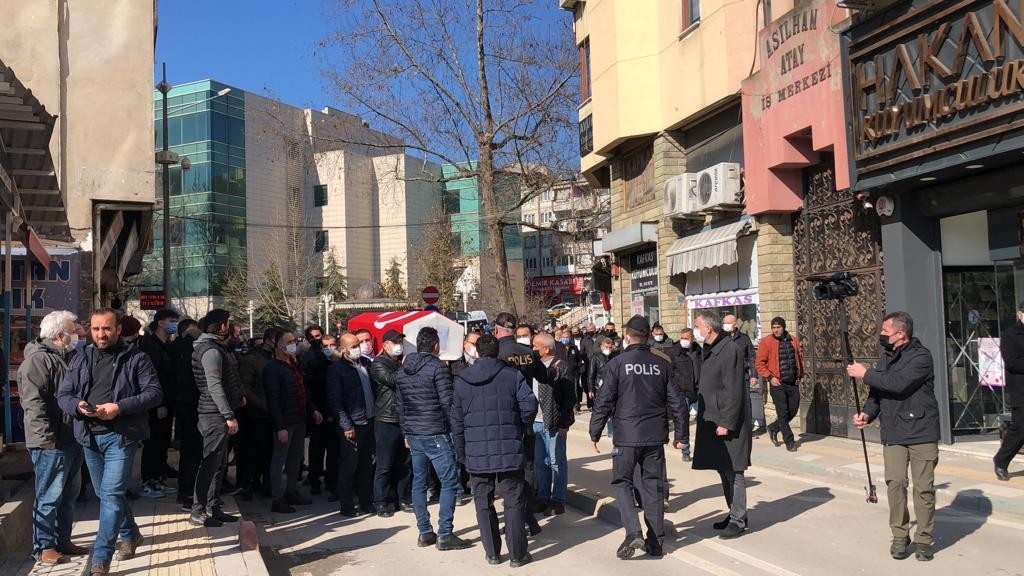 Bursa Emniyet Müdür Yardımcısı Akpınar Gemlikte Toprağa Verildi