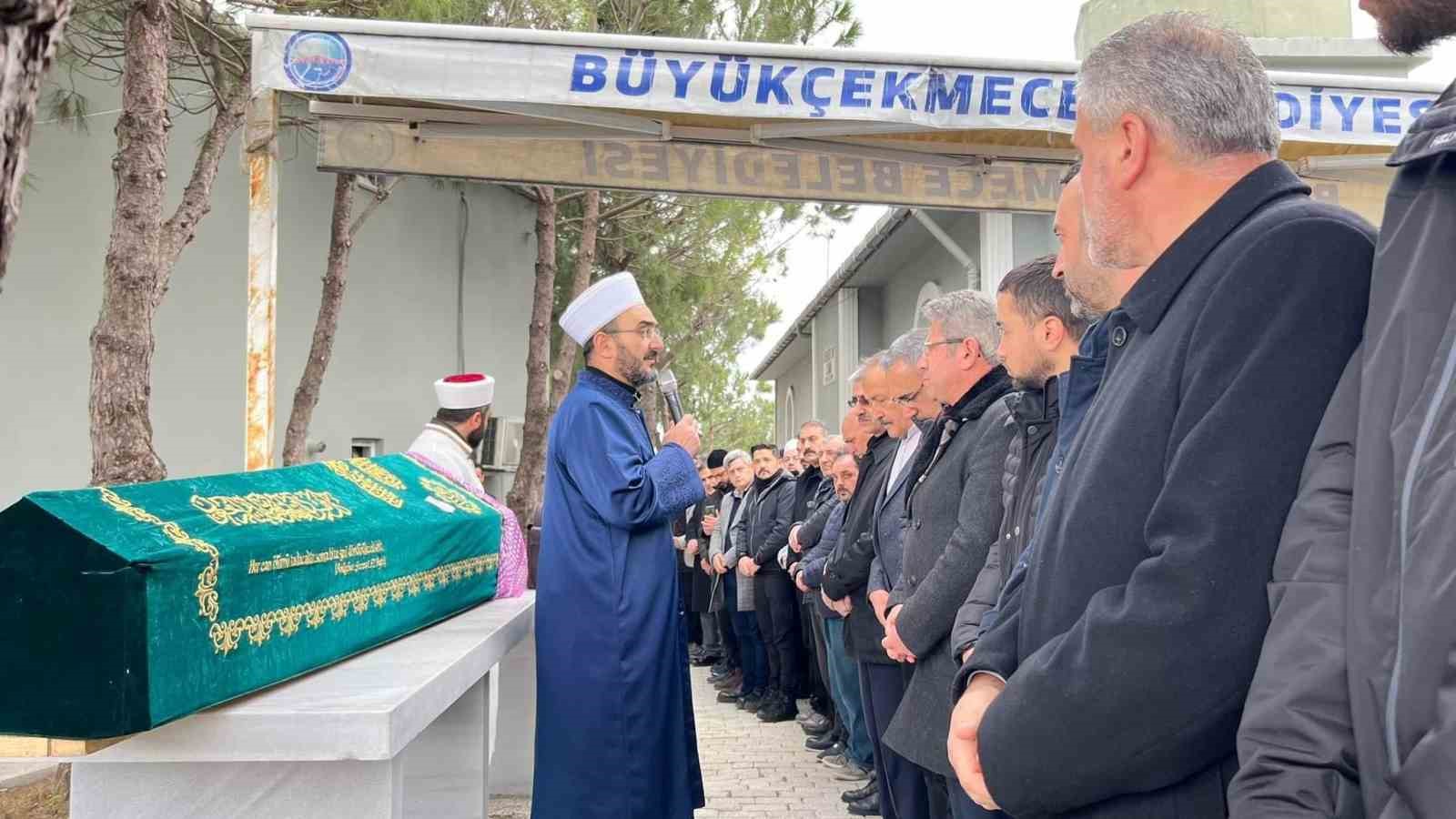 Bursa İl Müftüsünün Acı Günü...annesinin Cenaze Namazını Kıldırdı