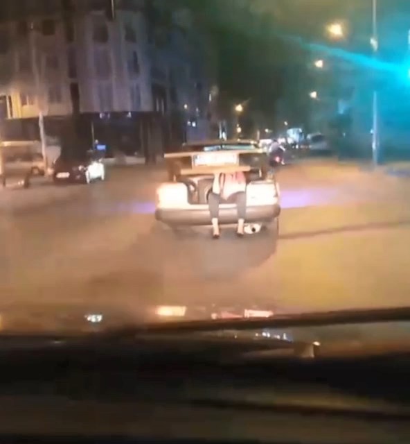 Bursa'da Bagajda Yolcu Taşıyan Sürücüye Ceza Yağdı