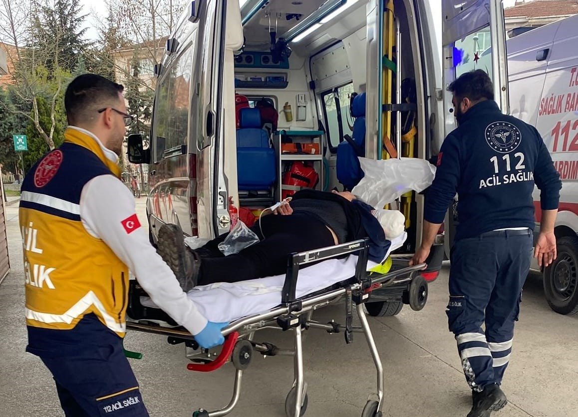 Bursa'da Bir Kadın İşçi Kolunu Makineye Kaptırdı