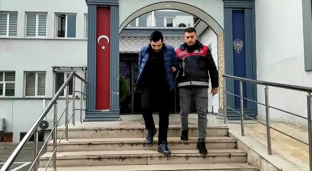 Bursa'da Cami Hırsızları Tutuklandı