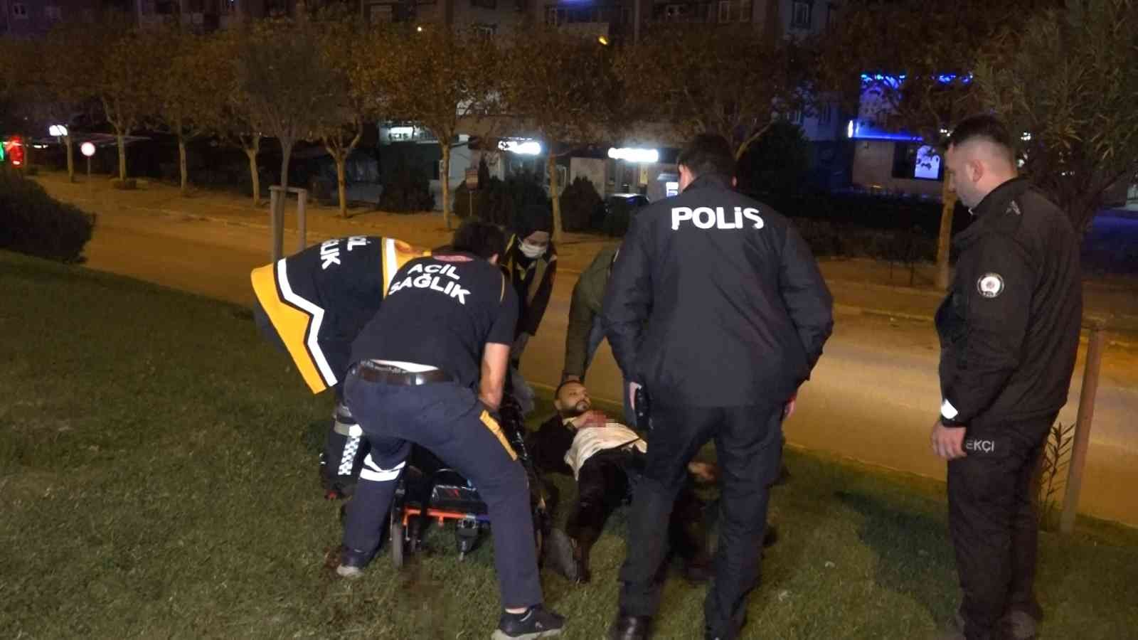Bursada Eğlence Mekanında Silahlı Kavga: 2 Yaralı