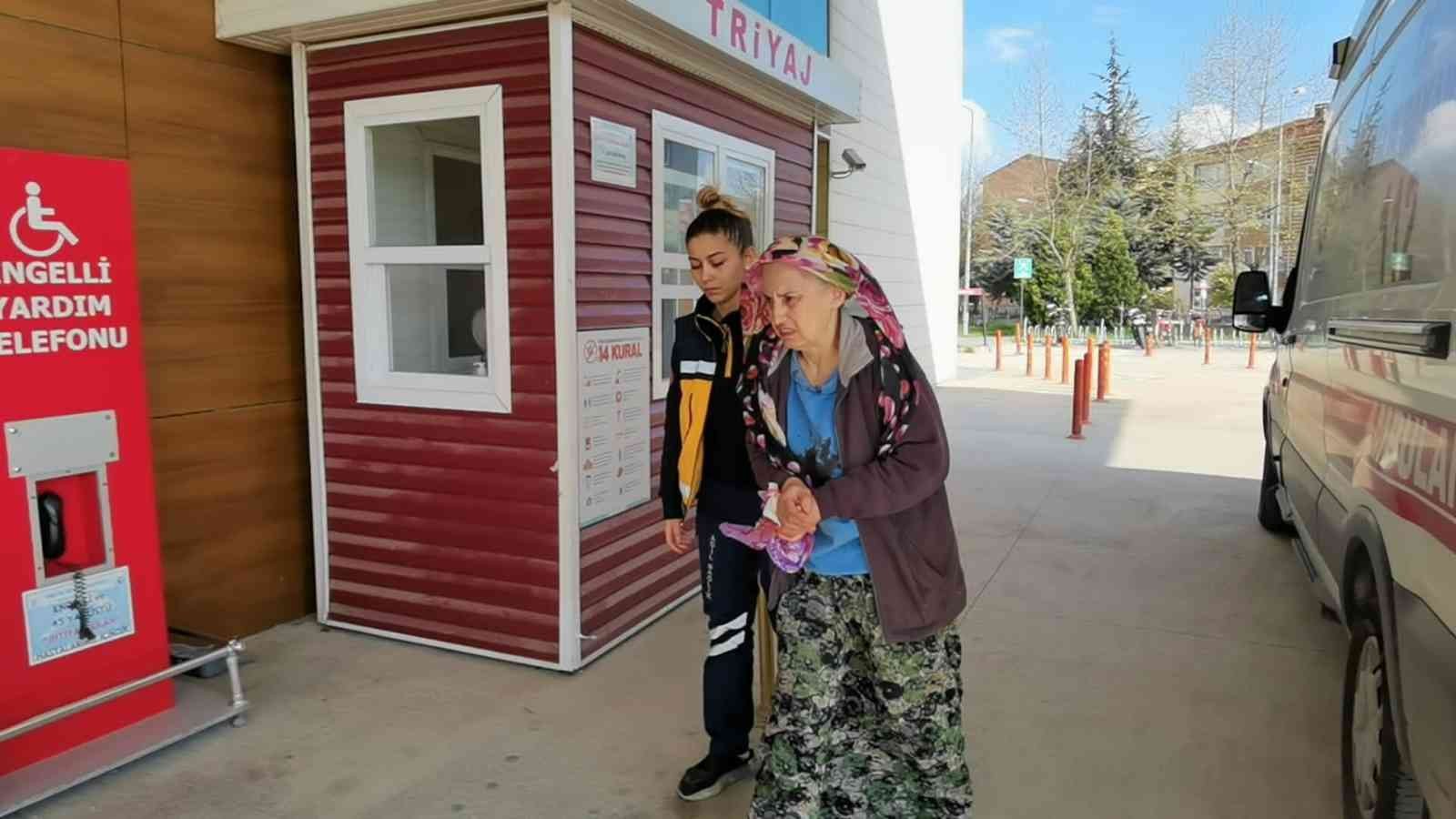 Bursada Engelli Genç Annesini Bıçakladı