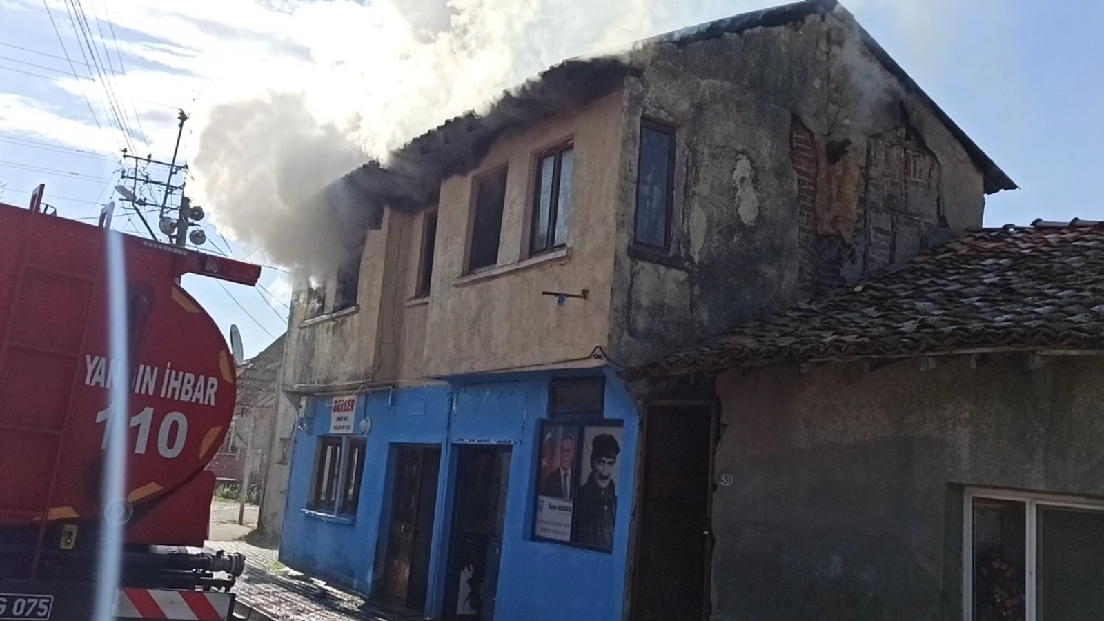 Bursa'da Ev Yangınında Facia Önlendi