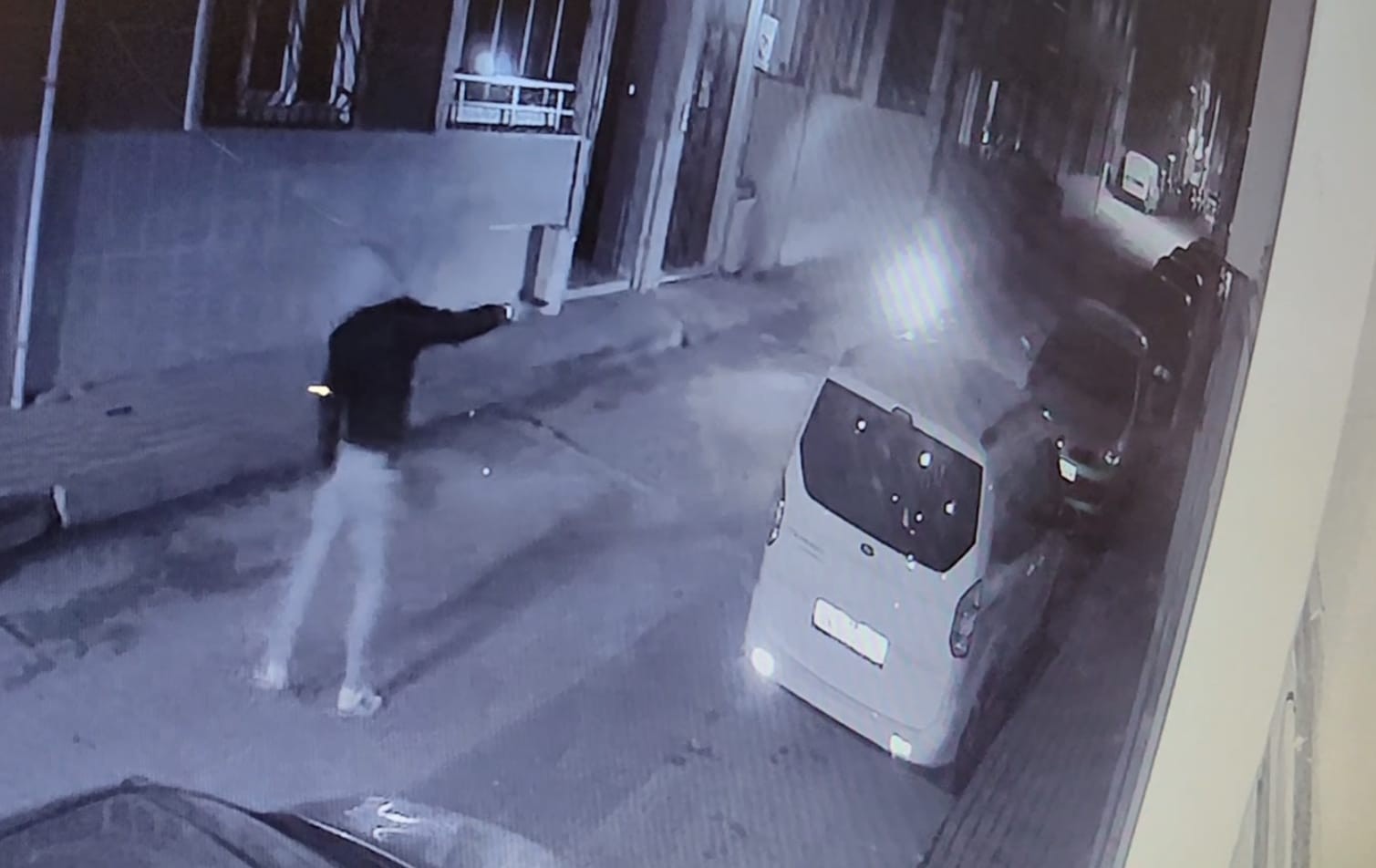 Bursada Eve Silahlı Saldırı
