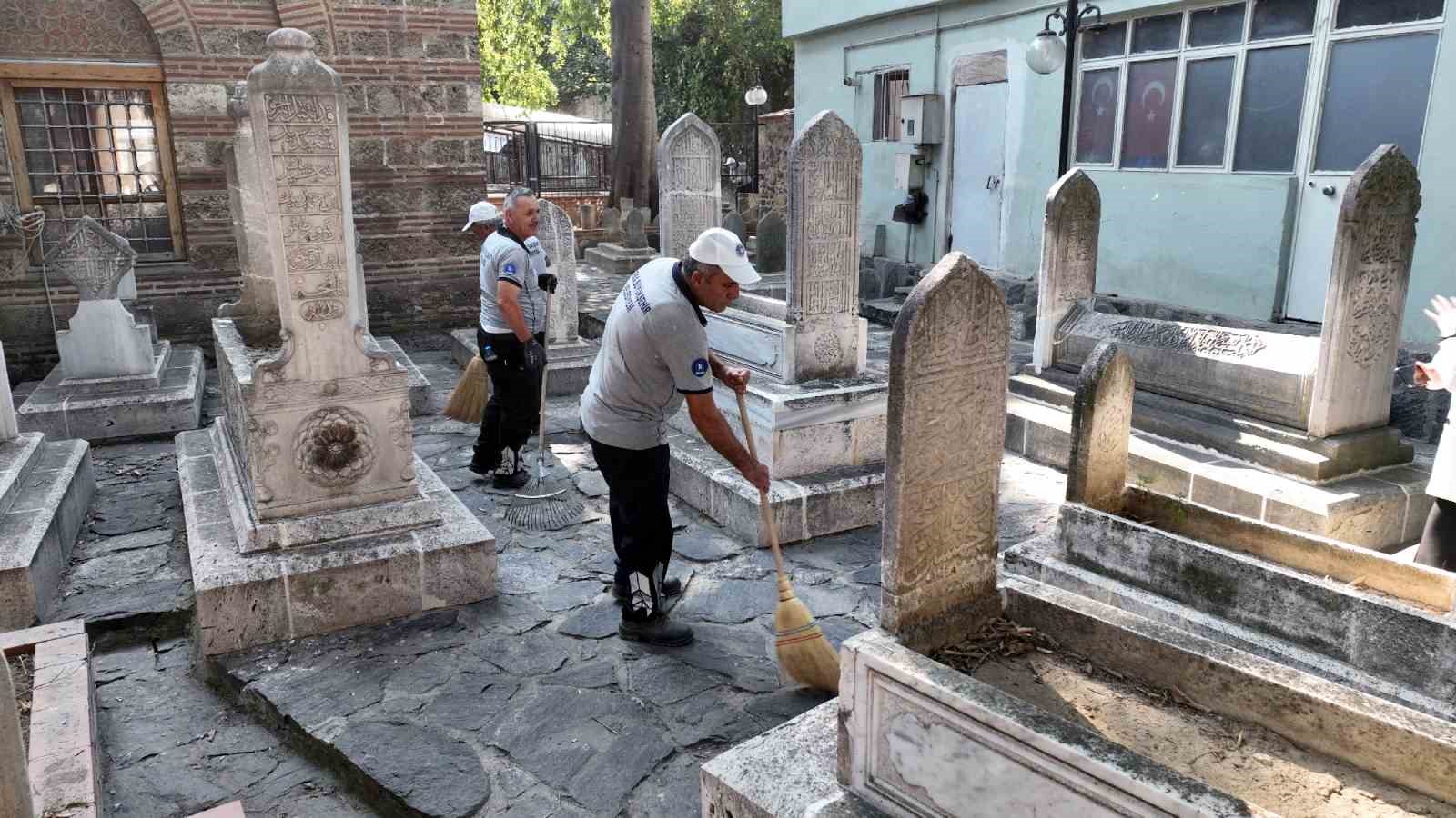 Bursada Hazireler Ecdada Yakışır Hale Getiriliyor