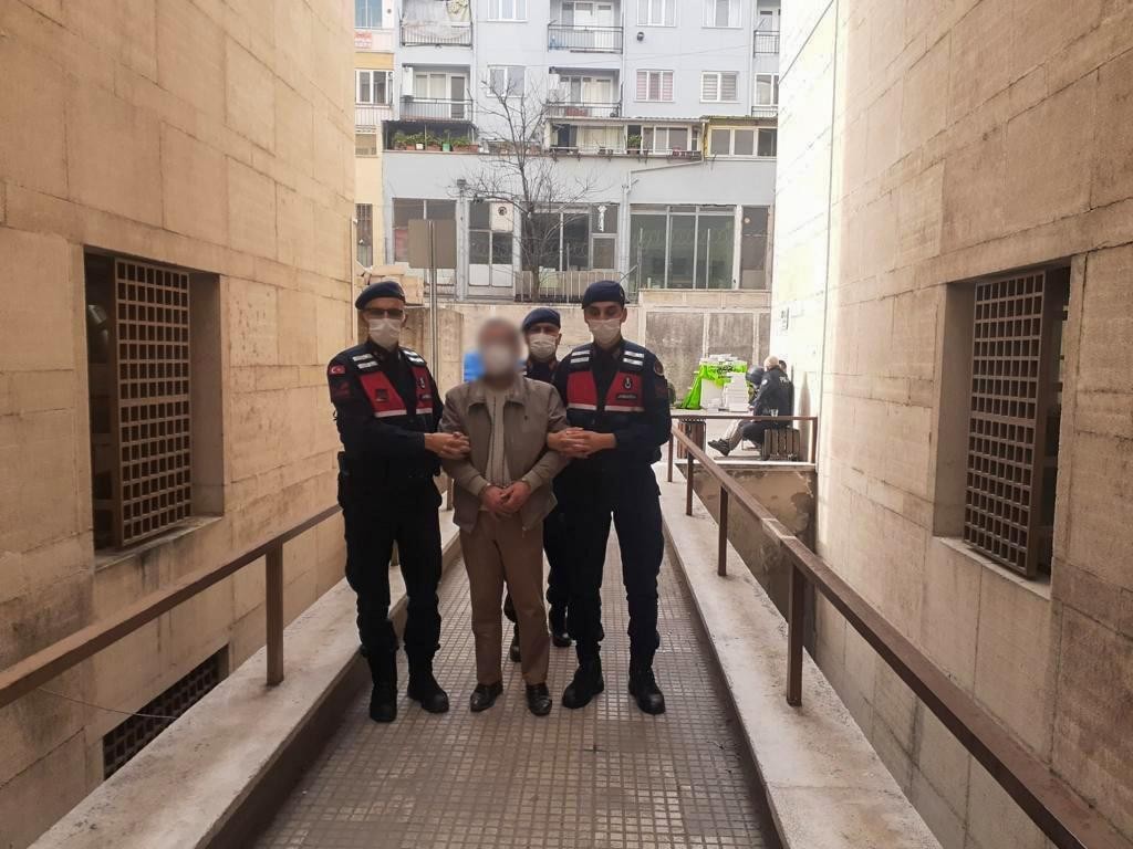 Bursada Jandarma Sulama Borularını Çalan Şahsı Yakaladı